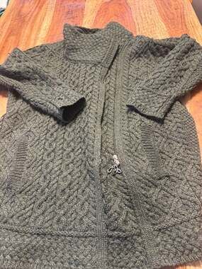 Aran Crafts 100% Merino Wool Side Zip Irish Cable Knit Cardigan Army Green XL